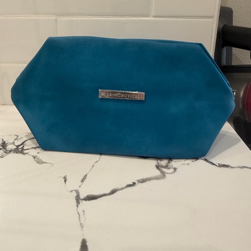 New! skinceuticals cosmetic bag/pouch
